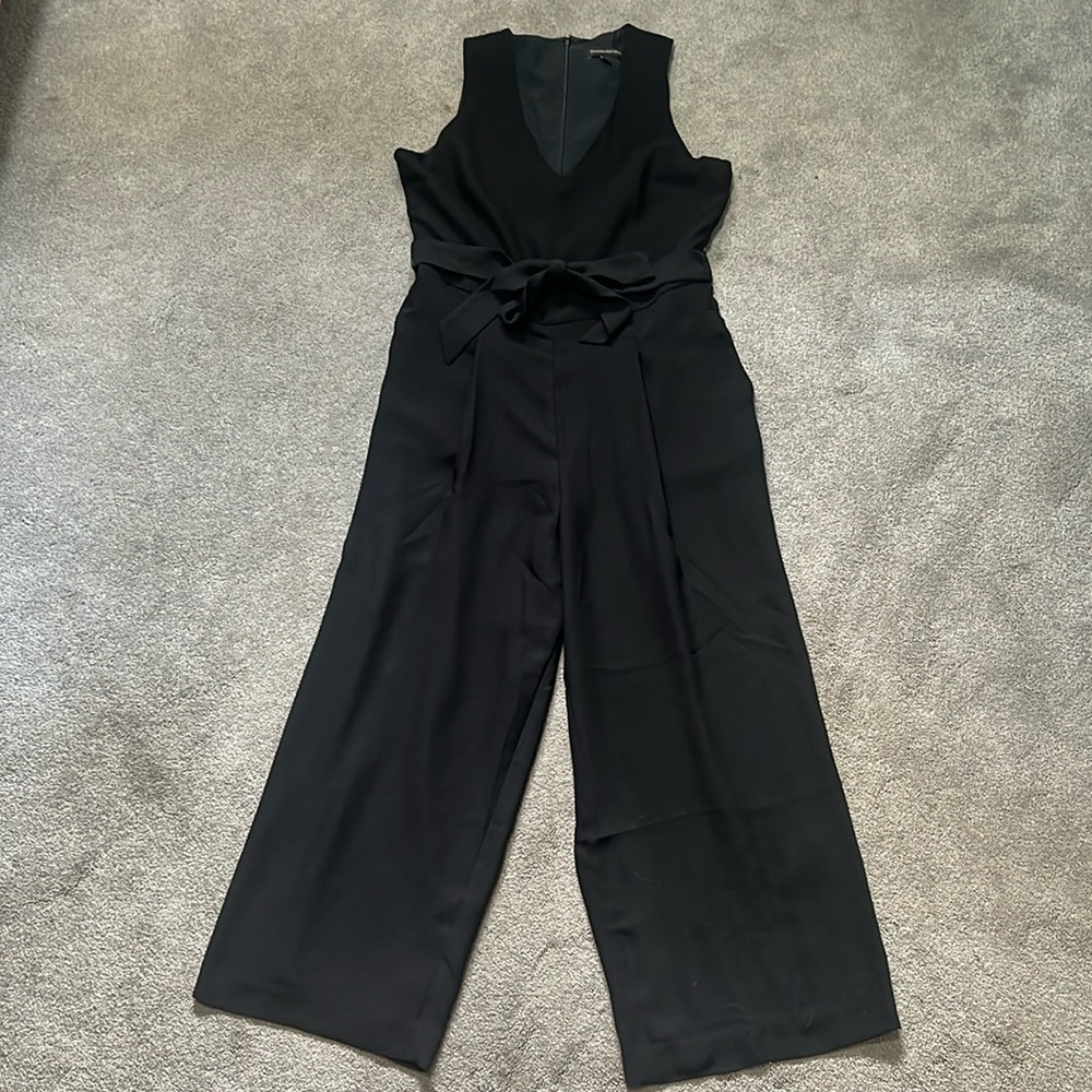 Banana Republic Women’s Belted V-Neck Cropped Jumpsuit Size 4